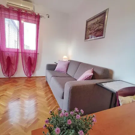 Dario Apartment