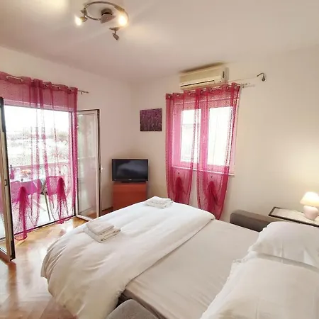 アパート Dario *